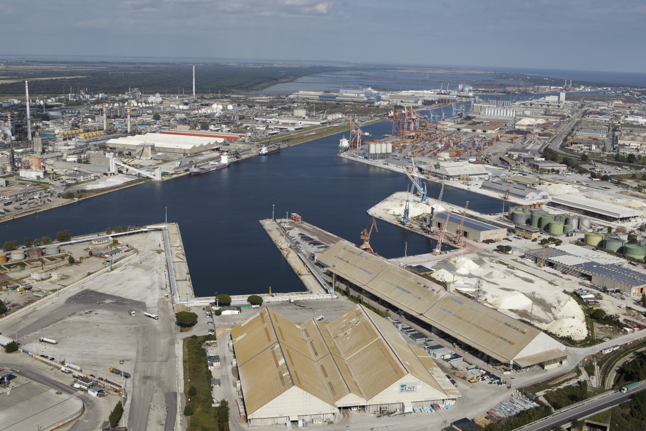 alluvione ferroviaria terminal Coordinatrice europea “Hub portuale'' progetto hub