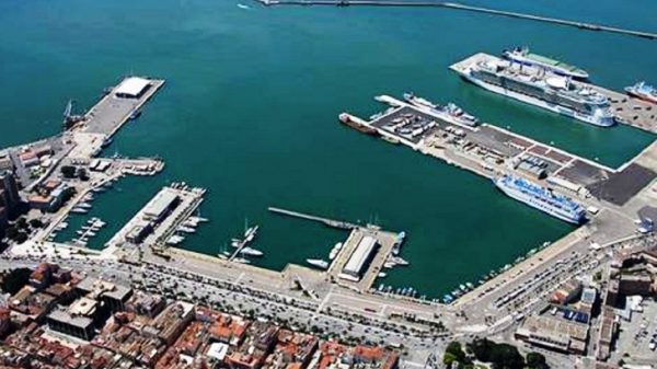 travel lift porto torres diga