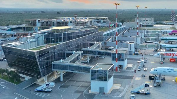 aeroporto Bari Intermodal Adriatic passengers 2018