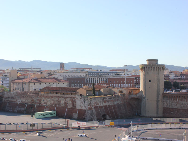 Internet, Fortezza Vecchia concessione portualità