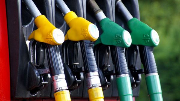 fossili combustibili fiap accise Imposta regionale sulla benzina benzinai carburanti aumento del gasolio