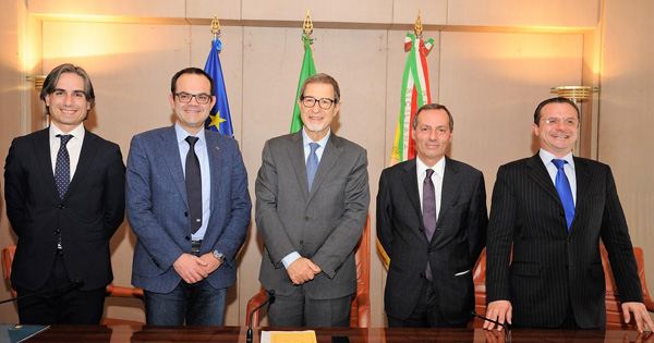 Trasporto: accordo Sicilia-Calabria per la mobilità nella foto da sinistra: Falcomatà, Musmanno, Musumeci, Battaglia e De Luca