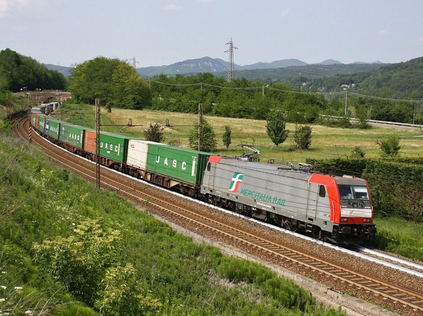 cargo ferroviario trasporto ferroviario