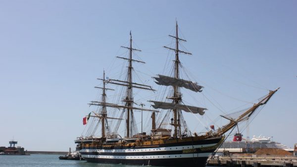 Tour Amerigo Vespucci capo horn esportare