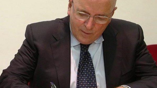 Megalotto SS.106: Oliverio, scrive a Danilo Toninelli, il presidente che scrive la lettera.