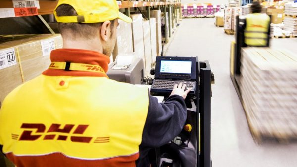 Dhl