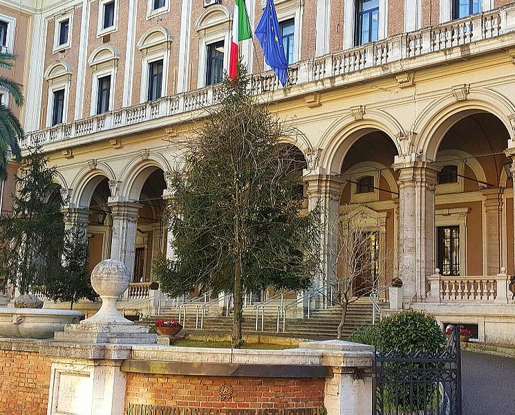 in servizio