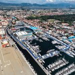 Versilia Yachting: nuove date e cambio di location una visione aerea della fiera di quest'anno