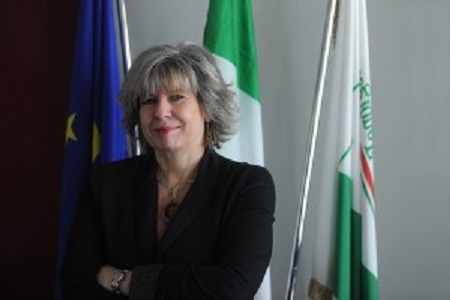 Dazi, #iostocolparmigiano: l'Emilia-Romagna difende i suoi prodotti l’assessore regionale all’Agricoltura, Simona Caselli