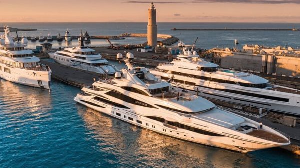 gruppo Azimut|Benetti presenza Azimut Benetti