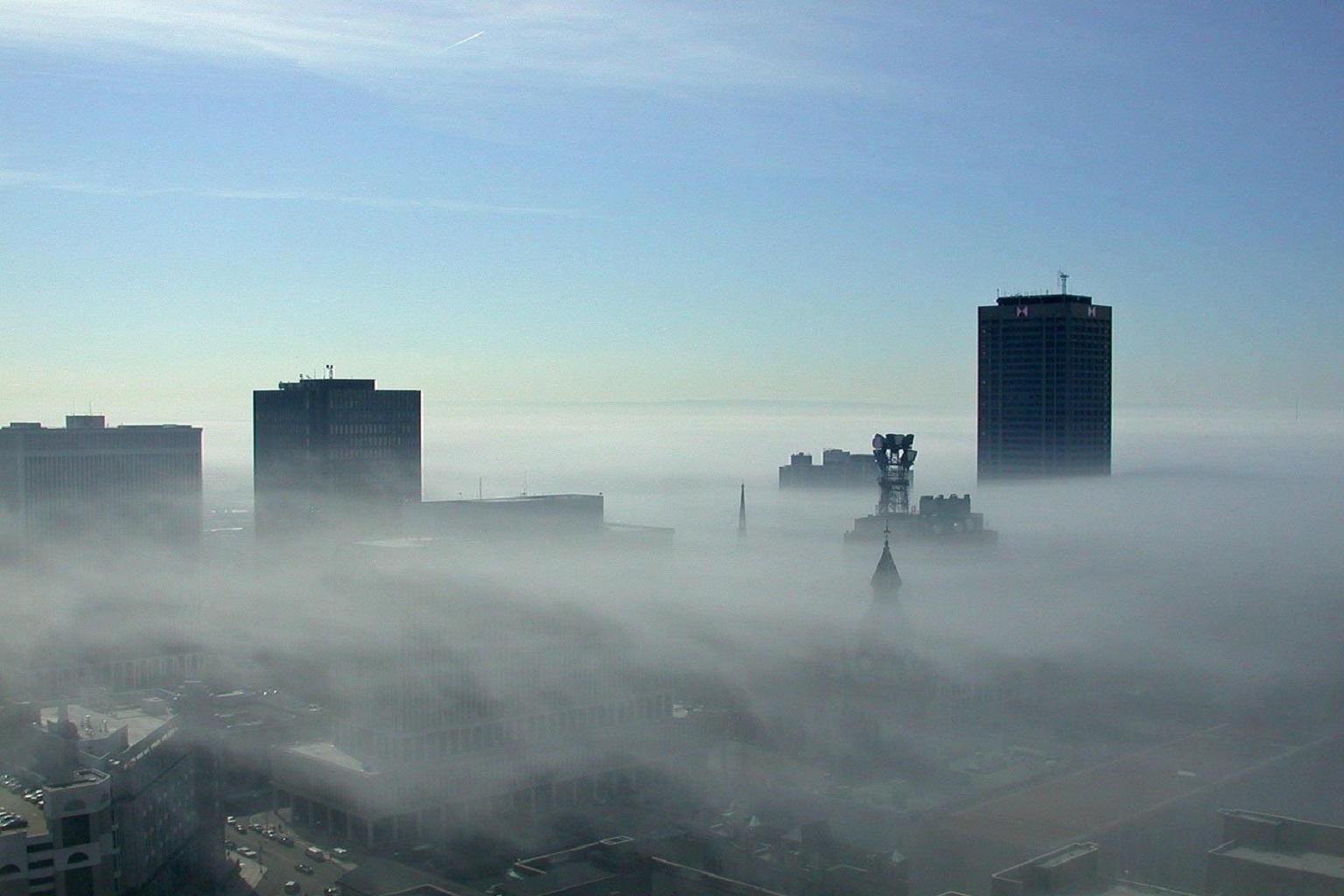 Smog, a Monza e Cremona misure temporanee di 1° Livello, una 9immagine dello smog che avvolge la citta'