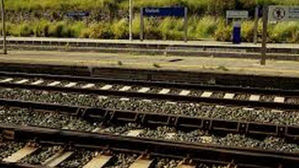 mercato ferro ferrovie regionali merci Comitato della mobilità ai servizi ferroviari aggiuntivi, nella foto una porzione di binario ferroviario anno europeo delle ferrovie