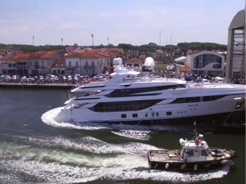 cantiere benetti