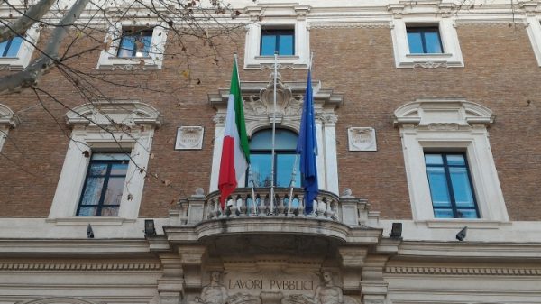 pnrr incontro trasporto sostenibile del piano economico