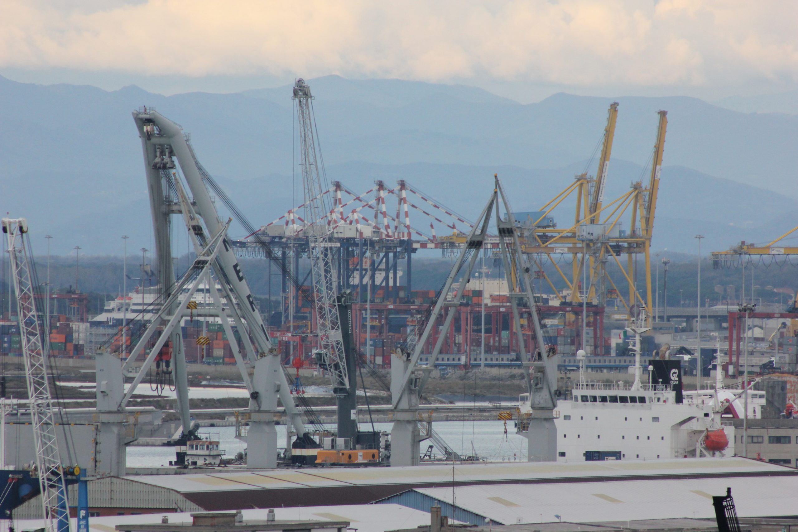 Intervento porto di livorno
