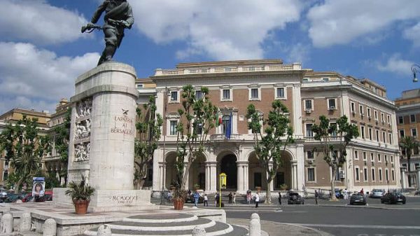 Al via contributi Mit