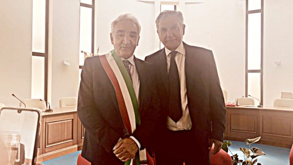 Cittadinanza onoraria