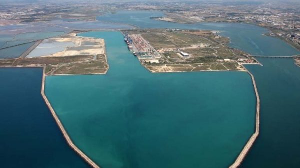 zona lavoro portuale del transhipment Autorizzazione paesaggistica porto canale di cagliari