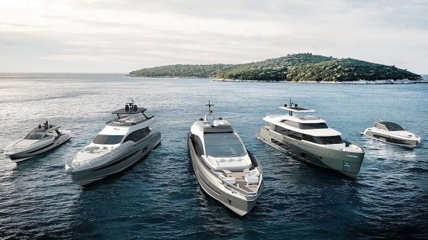 Azimut Yachts super yacht