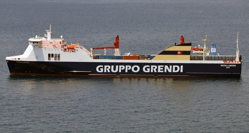 sardegna Nuova nave grendi