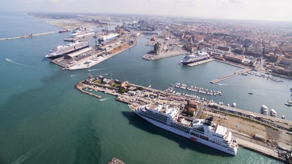 Lavorarare per i porti uniport