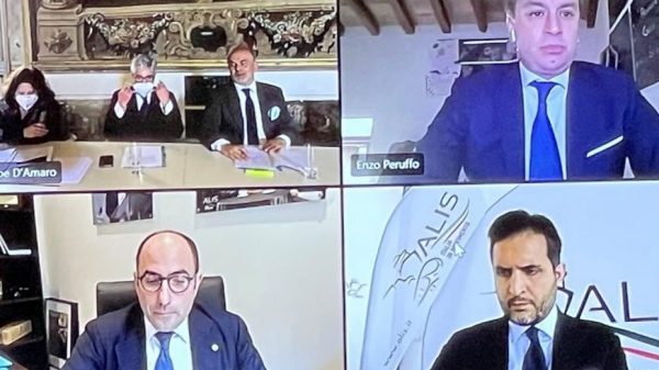 Shipping & Logistics