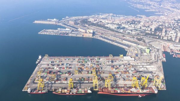 Trasporto merci Trieste green ports trieste mare