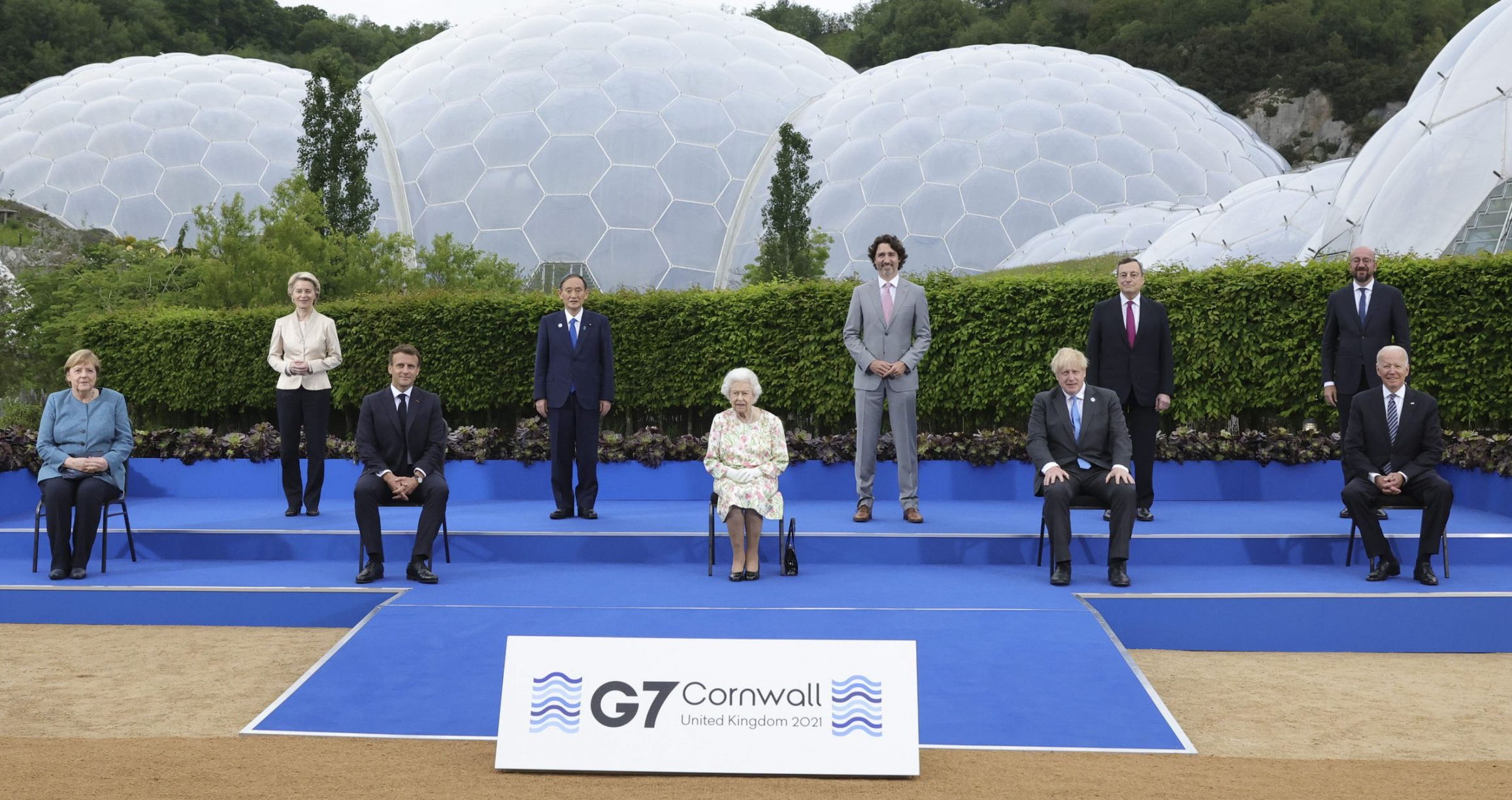 g7