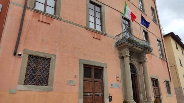 livorno guerrieri massimo provinciali palazzo rosciano