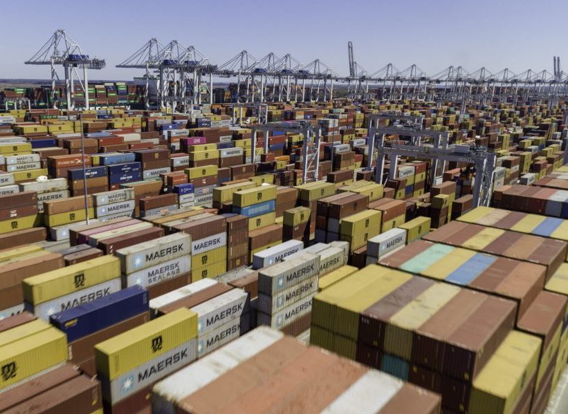 nuovo record di container logistica