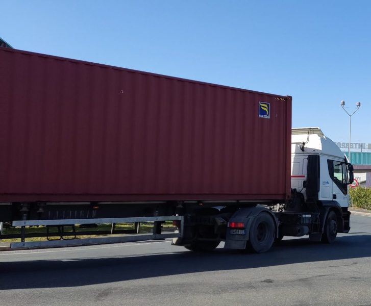 veicoli tavolo autotrasporto unatras blocco totale