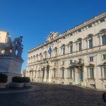 LA CORTE