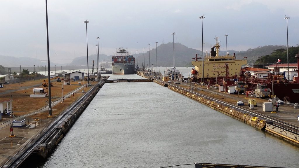 Canale di Panama: a Luglio passano più navi - Messaggero Marittimo