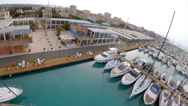 marina cala de medici rosignano