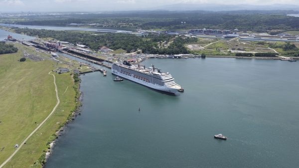 msc poesia panama